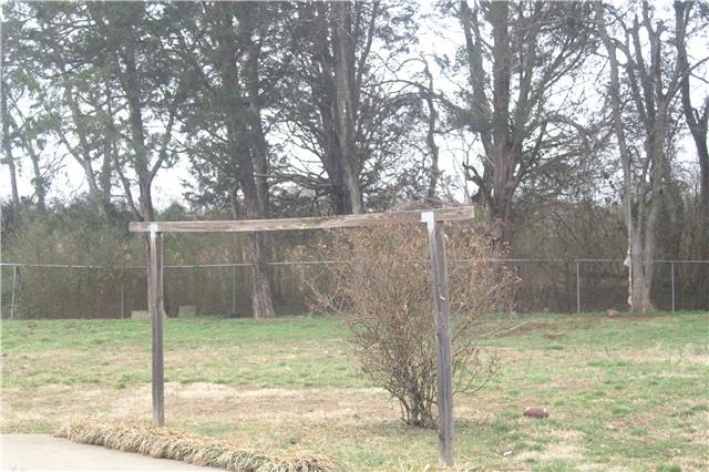 1108 Kathryn Road Mount Juliet, TN 37122 - Photo 8 of 10 LARGE PRIVATE BACKYARD WITH CHAIN LINK FENCE