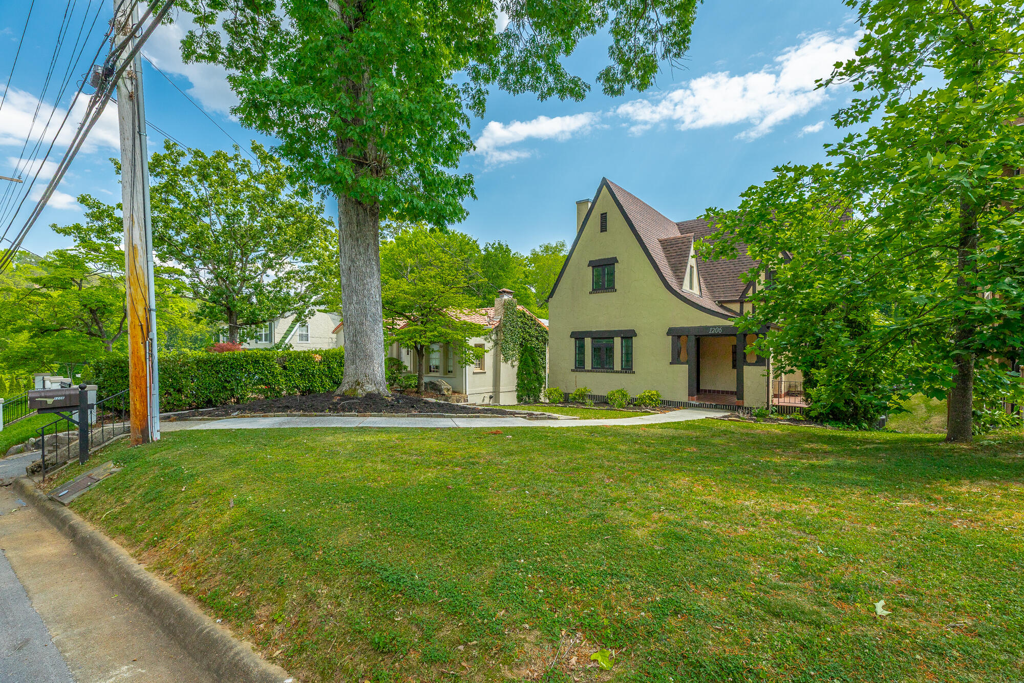1206 East Dallas Road Chattanooga, TN 37405 - Photo 120 of 152 1207 E Dallas Road HD-97