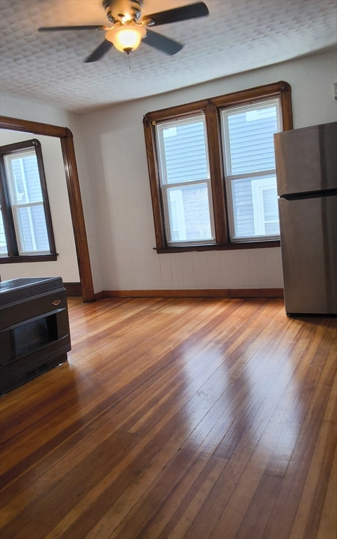 570 William Street, Unit 2 Fall River, MA 02721 - Photo 5 of 10