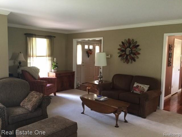 14955 28 Mile Road Washington, MI 48094 - Photo 5 of 51 SPACIOUS LIVING ROOM