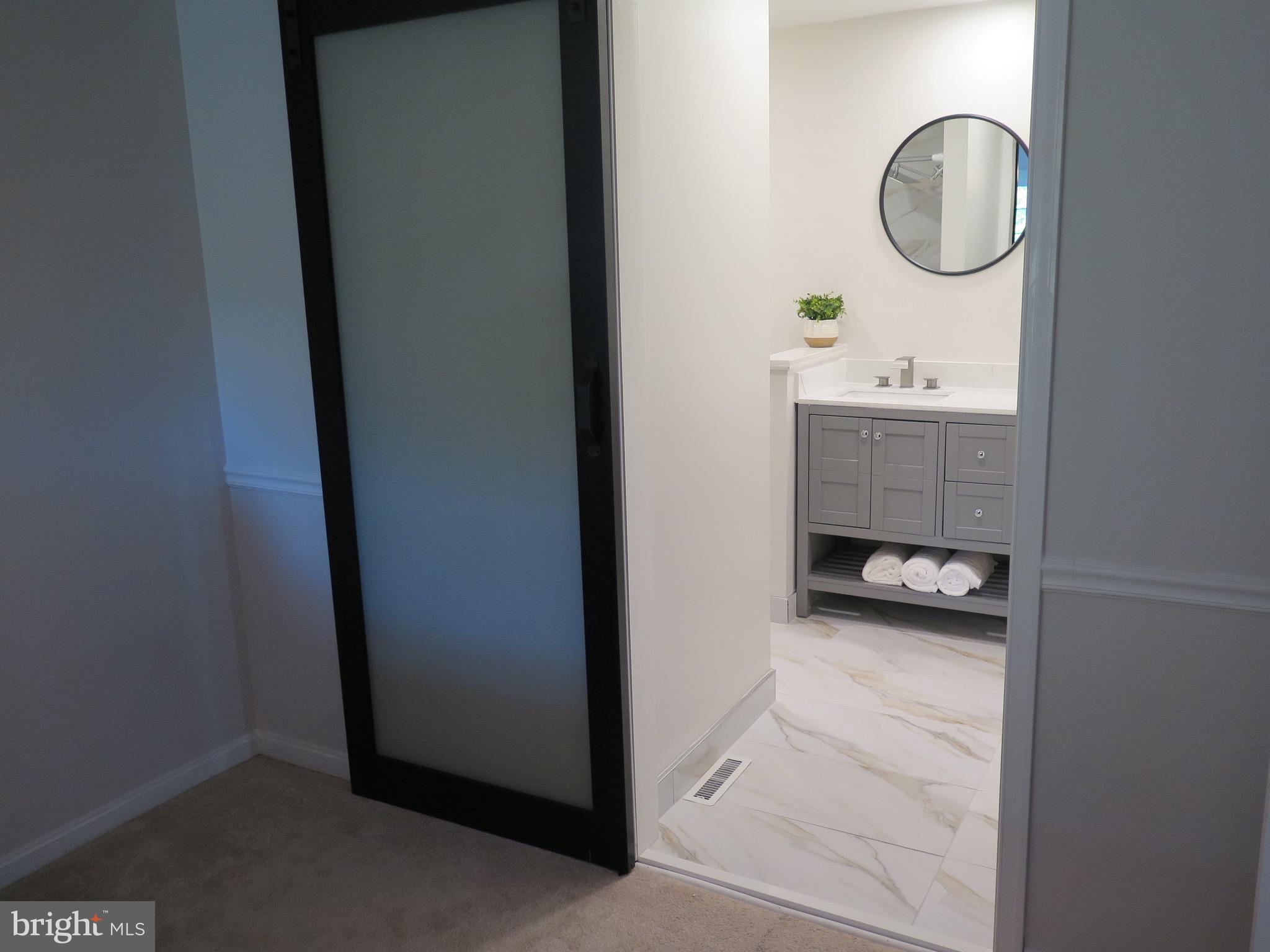 4952 Columbia Road, Unit 817 Columbia, MD 21044 - Photo 22 of 34 Master Bathroom Suite