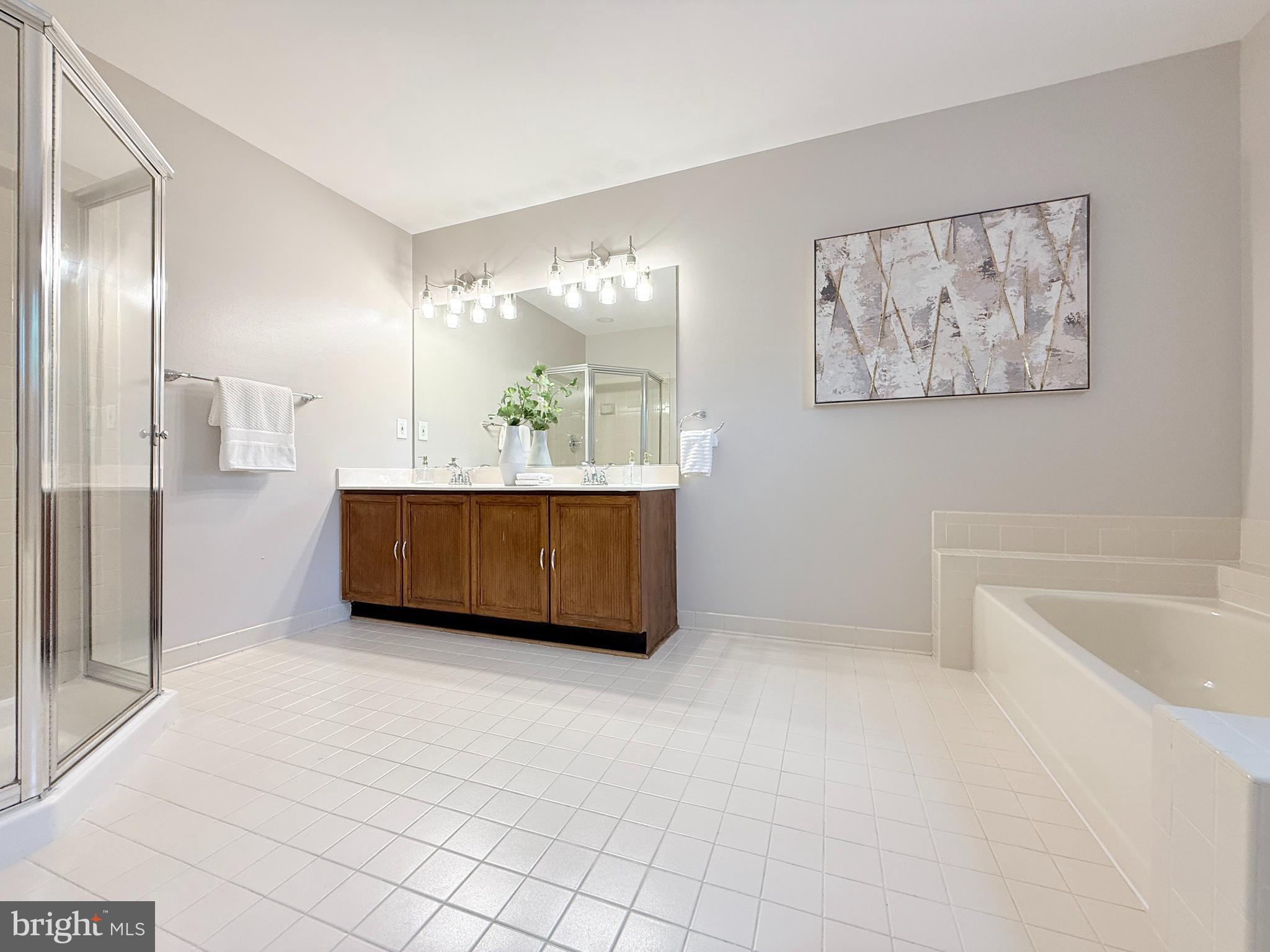 8323 Ridge Crossing Lane Springfield, VA 22152 - Photo 17 of 28 Gallery Image 17