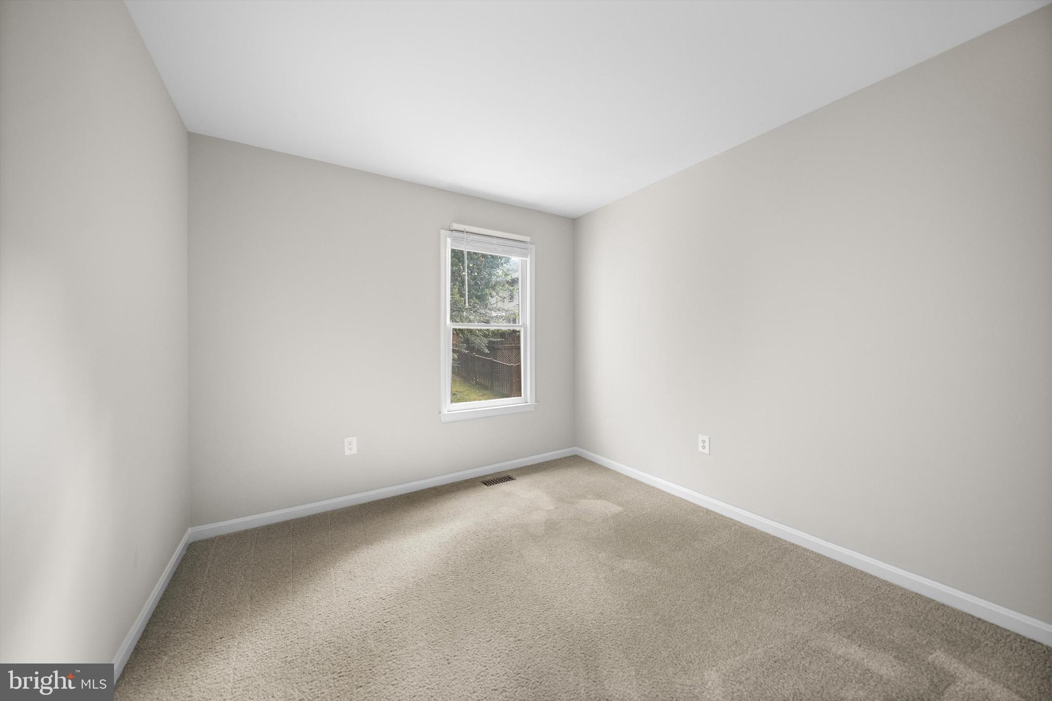8323 Ridge Crossing Lane Springfield, VA 22152 - Photo 19 of 28 Bedroom 1