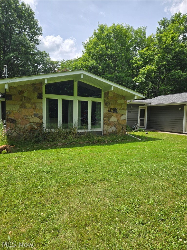 15610 Claridon Troy Road Burton, OH 44021 - Photo 5 of 22