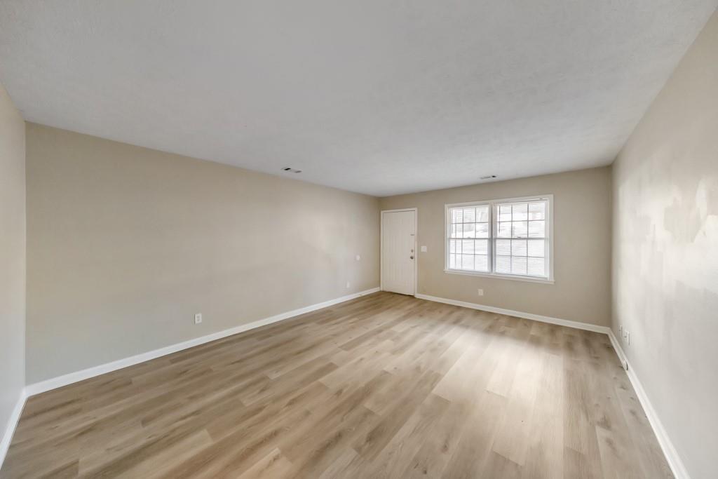 245 Kimberly Way Southwest, Unit 245 Marietta, GA 30064 - Photo 4 of 22