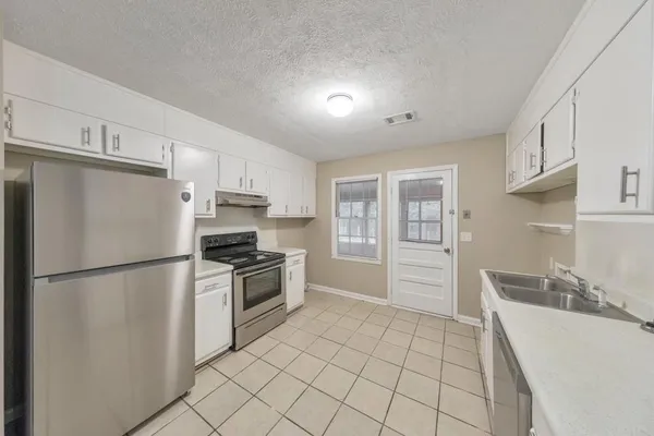 $1,500 | 245 Kimberly Way Southwest, Unit 245, Marietta, GA 30064