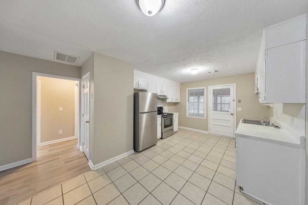 245 Kimberly Way Southwest, Unit 245 Marietta, GA 30064 - Photo 9 of 22