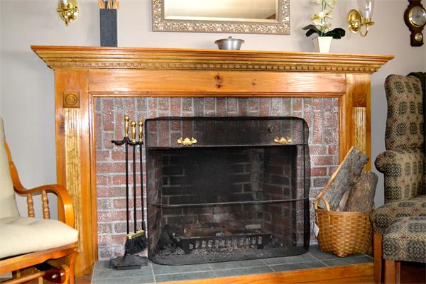 12 Pond Farm Road Dedham, MA 02026 - Photo 3 of 13 Gallery Image 3