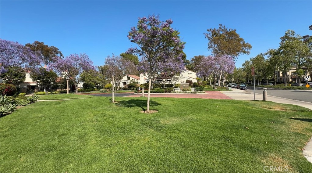 9 Morena, Unit 28 Irvine, CA 92612 - Photo 4 of 27 a view of a park