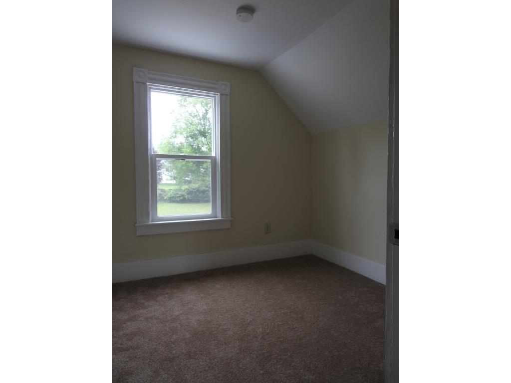 194 Stratton Road Rutland, VT 05701 - Photo 21 of 28 Gallery Image 21