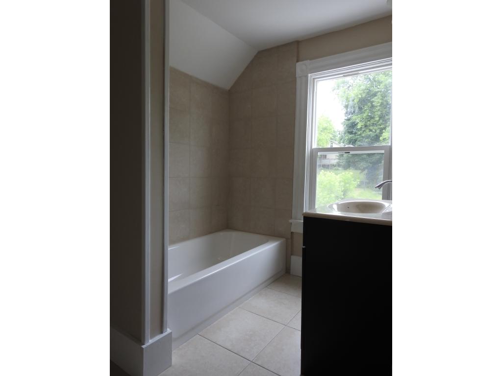 194 Stratton Road Rutland, VT 05701 - Photo 22 of 28 Gallery Image 22