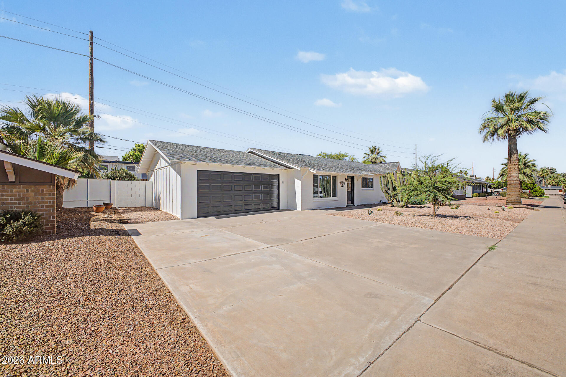 8725 East Coronado Road Scottsdale, AZ 85257 - Photo 2 of 43 02 - Coronado