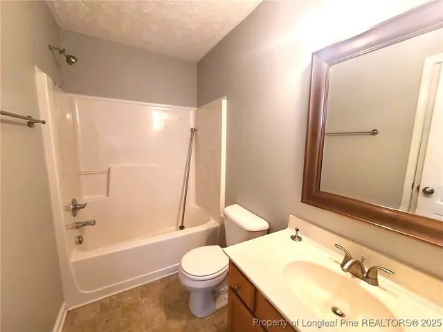 $1,550 | 2252 Cliff Swallow Drive, Fayetteville, NC 28306