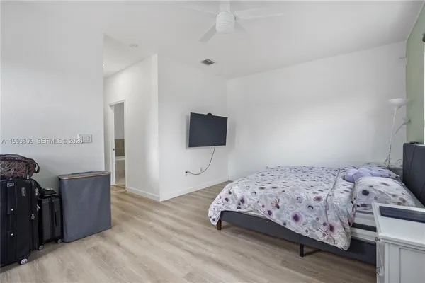 $830,000 | 17081 Southwest 94th Terrace, Miami, FL 33196