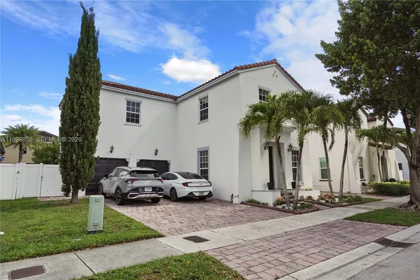 $830,000 | 17081 Southwest 94th Terrace, Miami, FL 33196