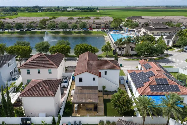 $830,000 | 17081 Southwest 94th Terrace, Miami, FL 33196