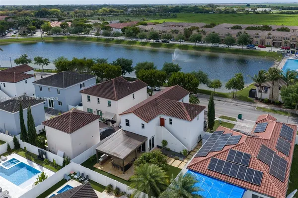 $830,000 | 17081 Southwest 94th Terrace, Miami, FL 33196