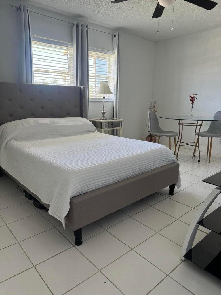 9272 Southwest 3rd Street, Unit 411 Boca Raton, FL 33428 - Photo 4 of 7 4117