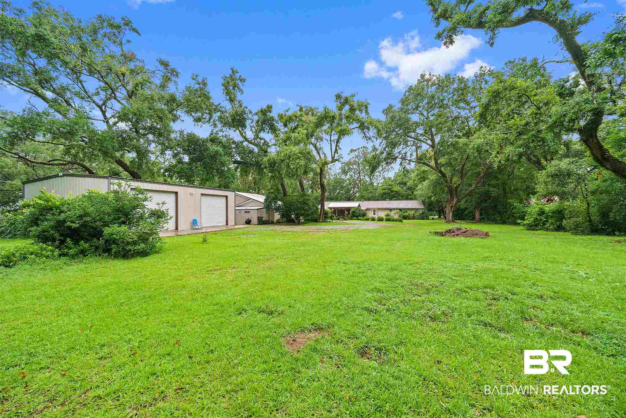10434 Highway 98 Fairhope, AL 36532 - Photo 39 of 47 Backyard