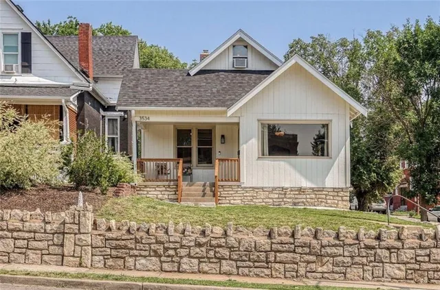 $215,000 | 3534 St John Avenue, Kansas City, MO 64123