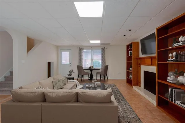 $650,000 | 5071 Vinings Estates Court Southeast, Mableton, GA 30126