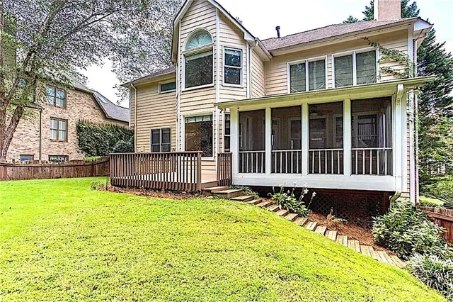 $650,000 | 5071 Vinings Estates Court Southeast, Mableton, GA 30126