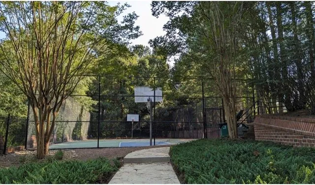 $650,000 | 5071 Vinings Estates Court Southeast, Mableton, GA 30126