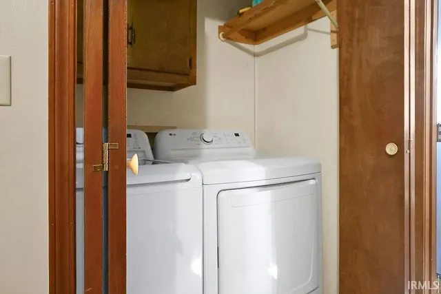 $470,000 | 4383 West Meadowvale Drive, Bloomington, IN 47404