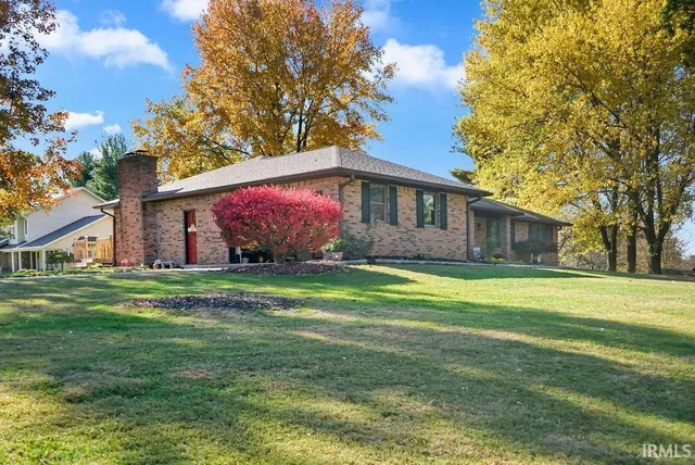 $470,000 | 4383 West Meadowvale Drive, Bloomington, IN 47404