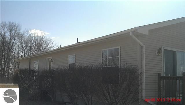 4237 North Winn Road Weidman, MI 48893 - Photo 2 of 10 1747587-1.JPG
