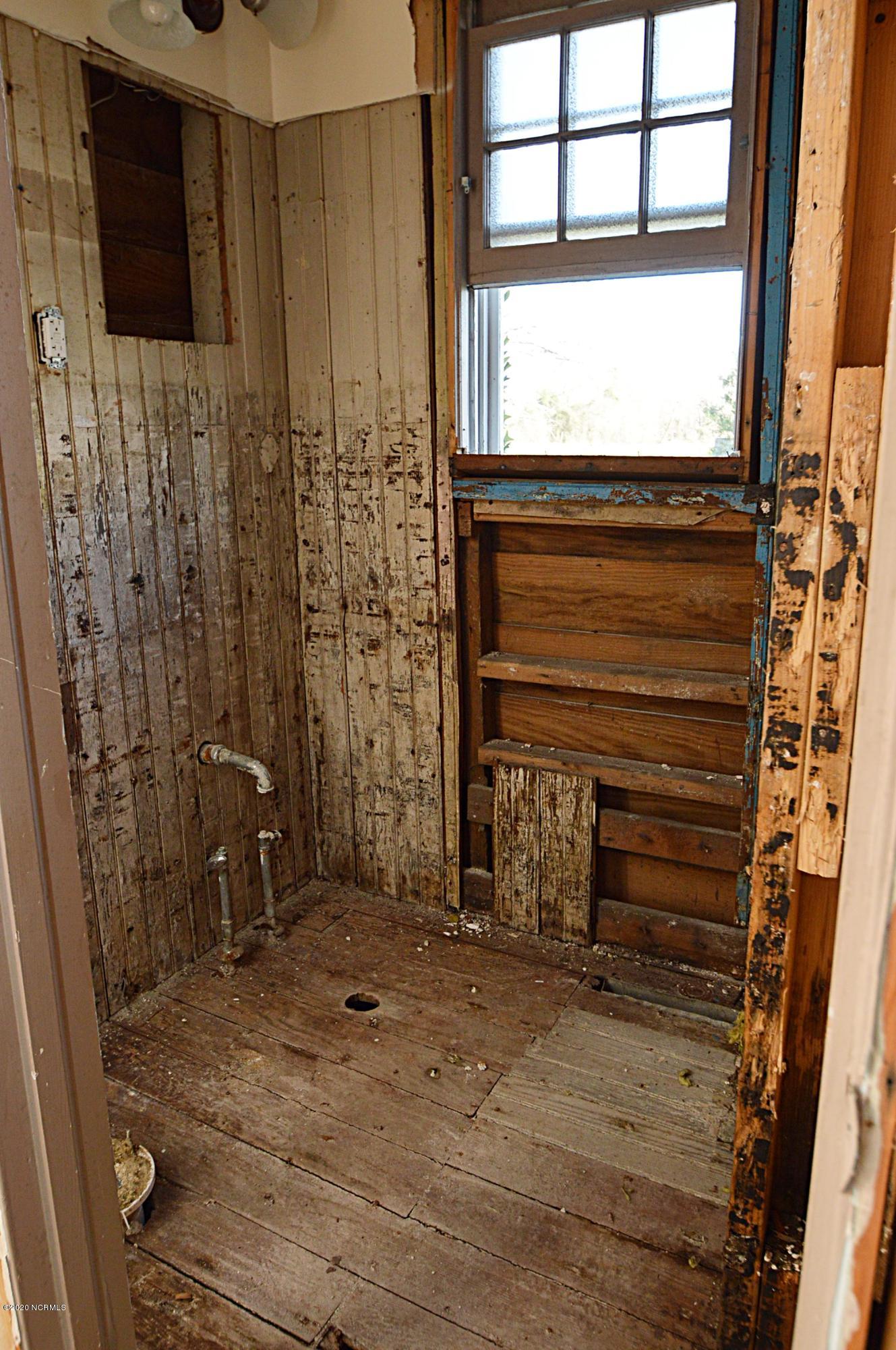 113 Main Street Pollocksville, NC 28573 - Photo 39 of 71 DSC_0449
