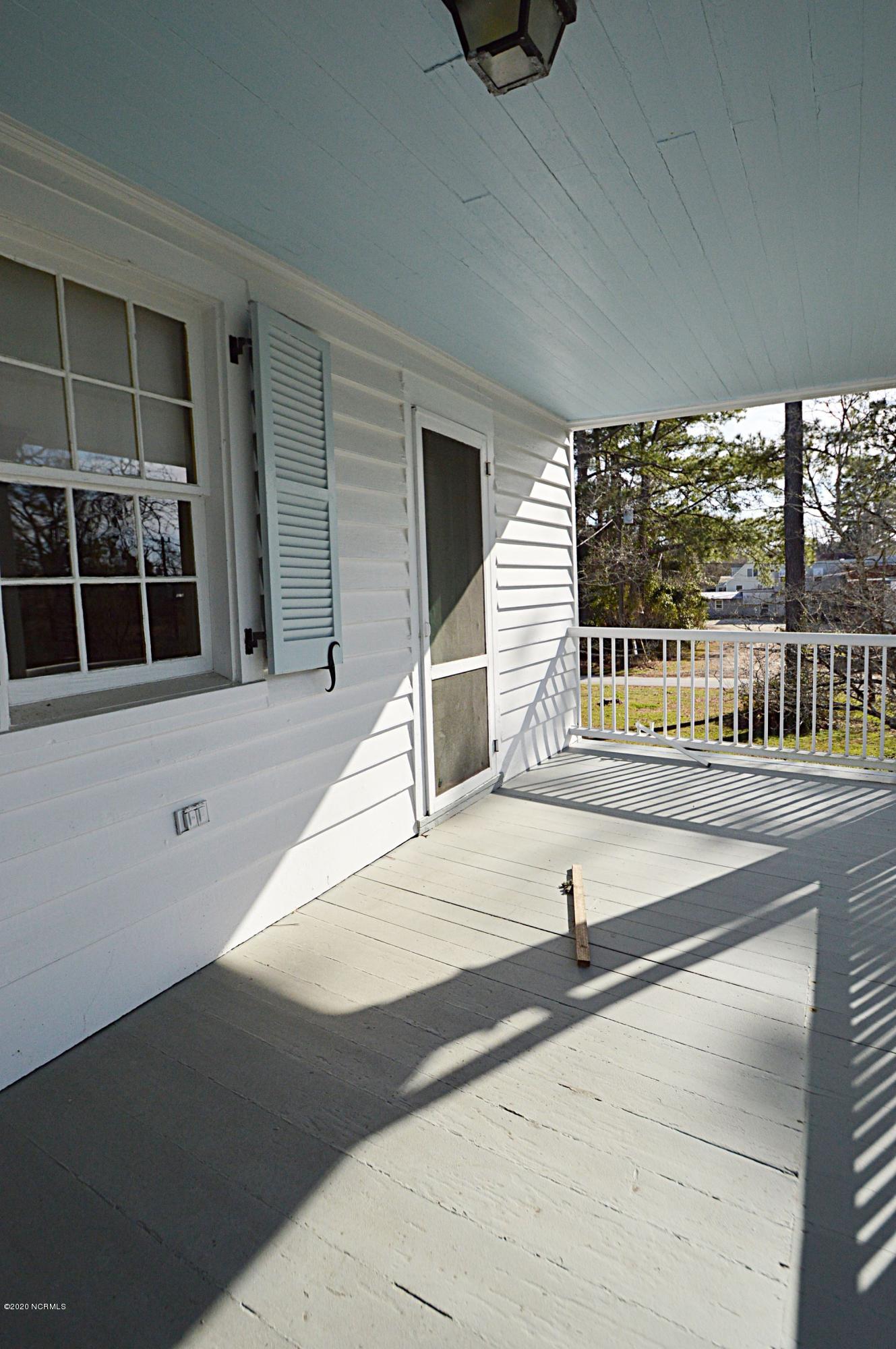 113 Main Street Pollocksville, NC 28573 - Photo 53 of 71 DSC_0463