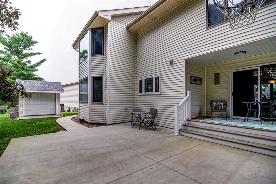 3585 North Woodridge Drive Decatur, IL 62526 - Photo 38 of 47