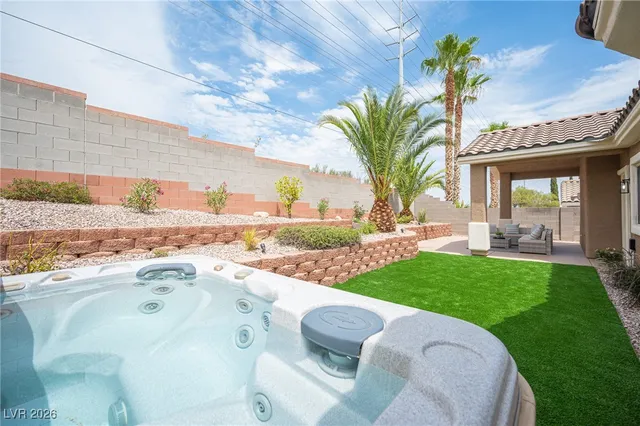 $3,395 | 10776 Windrose Point Avenue, Las Vegas, NV 89144