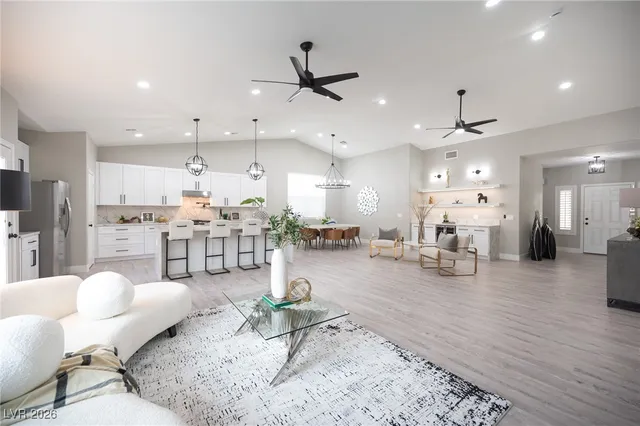 $3,395 | 10776 Windrose Point Avenue, Las Vegas, NV 89144