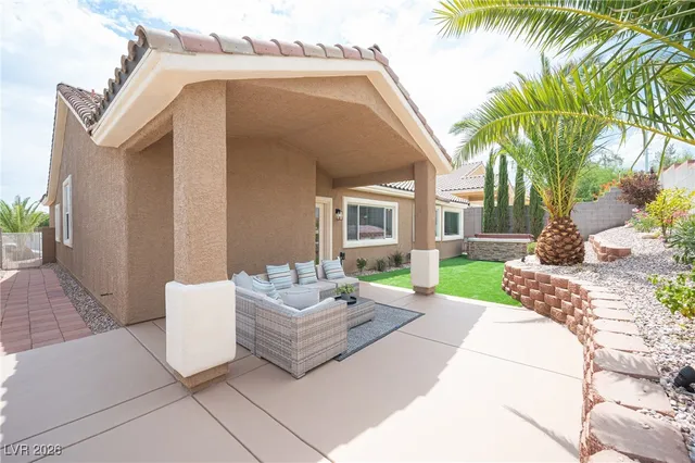 $3,395 | 10776 Windrose Point Avenue, Las Vegas, NV 89144