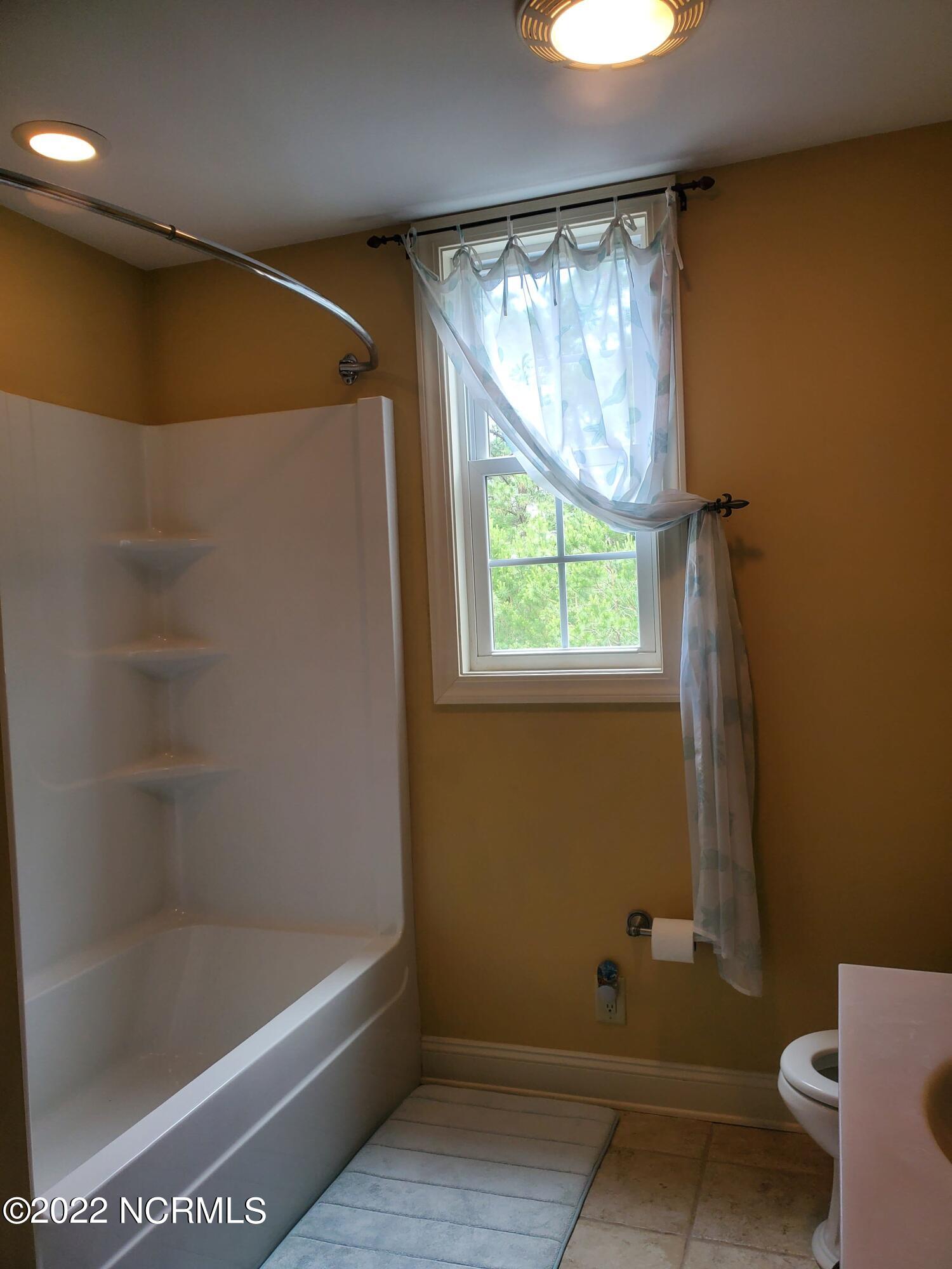 5317 Trade Winds Road New Bern, NC 28560 - Photo 34 of 90 Image 34