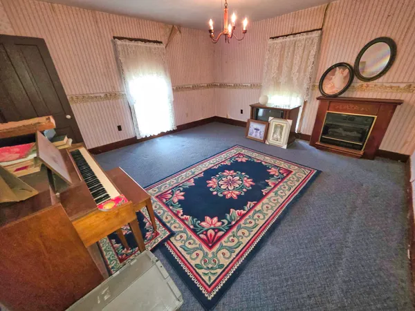$29,500 | 202 East Park Street, Clay City, IL 62824