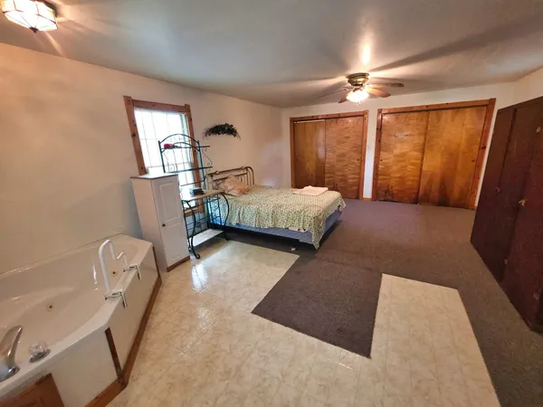 $29,500 | 202 East Park Street, Clay City, IL 62824