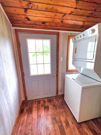 $29,500 | 202 East Park Street, Clay City, IL 62824