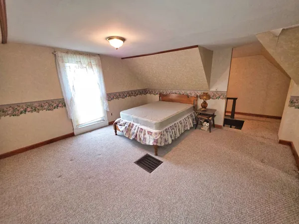 $29,500 | 202 East Park Street, Clay City, IL 62824