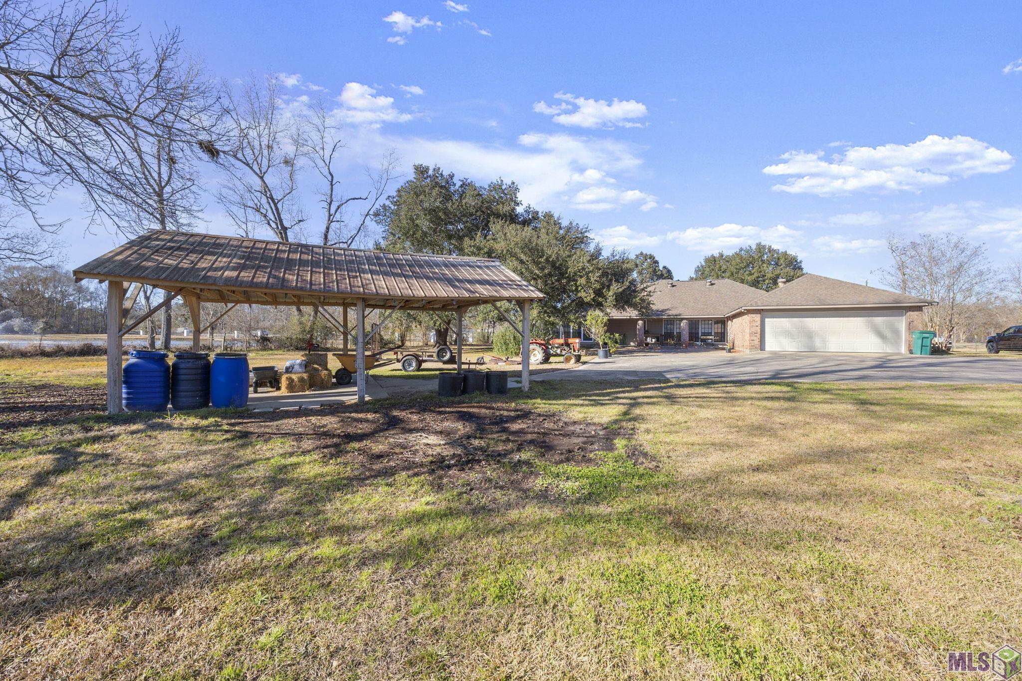 8110 Main Street Zachary, LA 70791 - Photo 6 of 29
