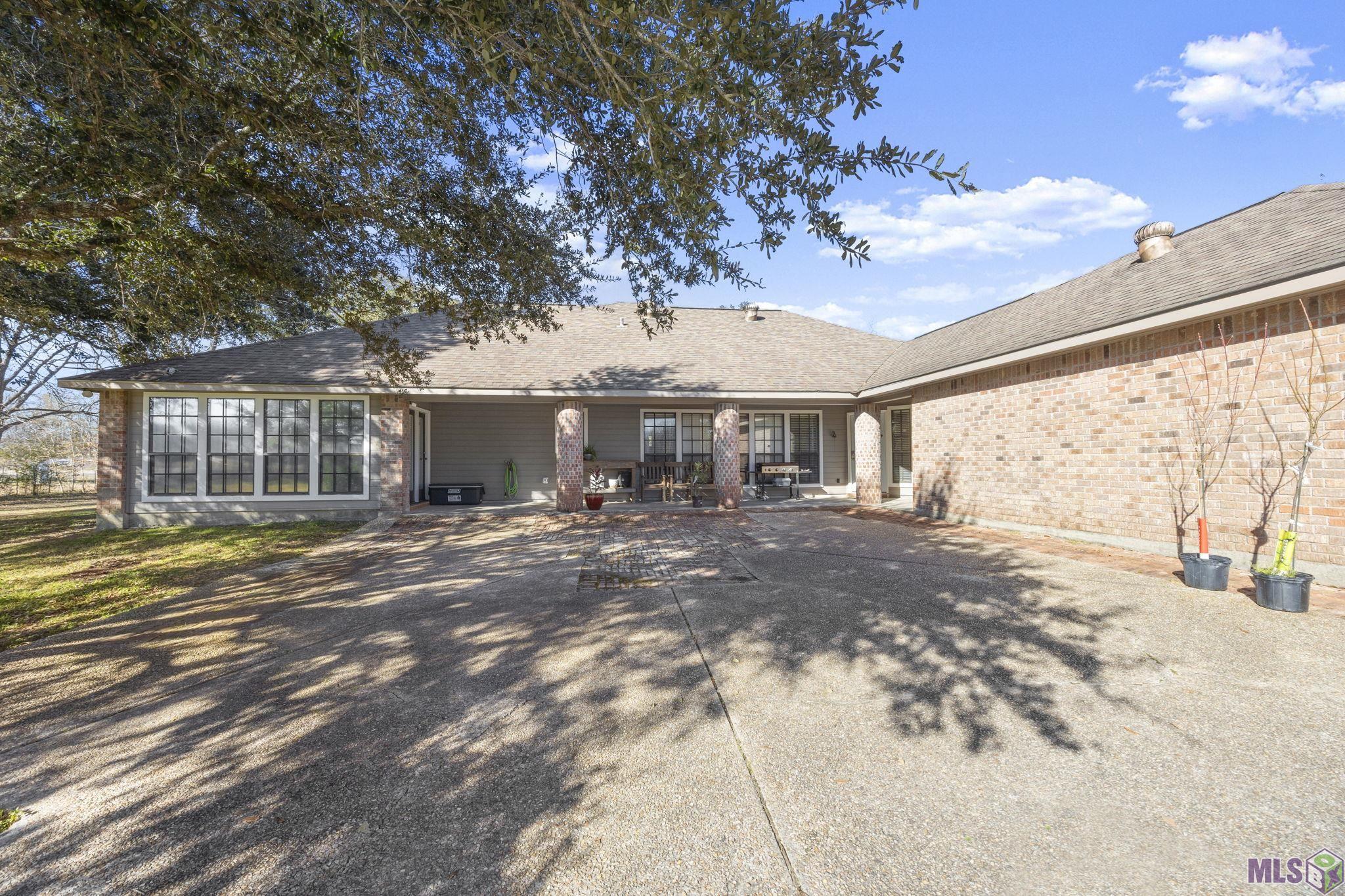 8110 Main Street Zachary, LA 70791 - Photo 7 of 29