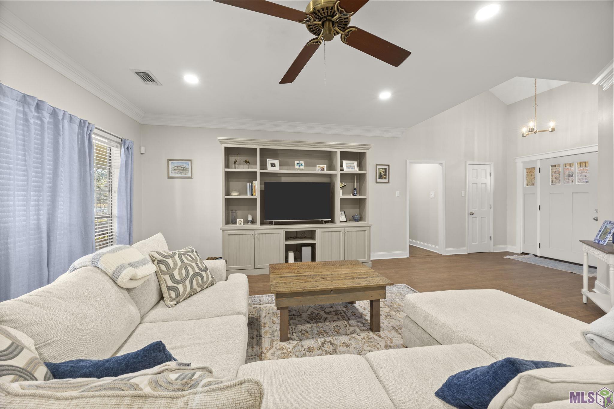 8110 Main Street Zachary, LA 70791 - Photo 10 of 29