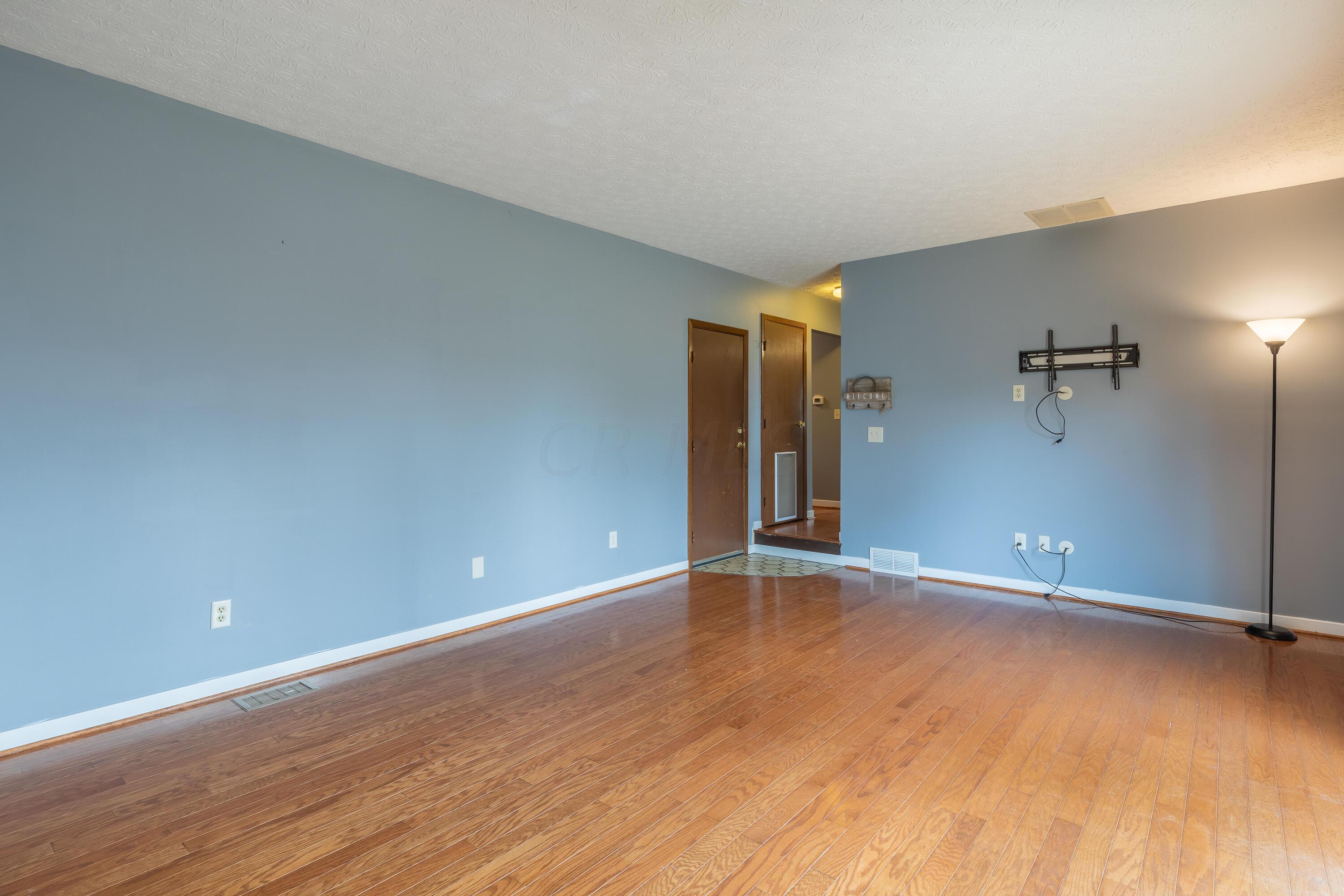 8689 Ripton Drive Powell, OH 43065 - Photo 15 of 35 015