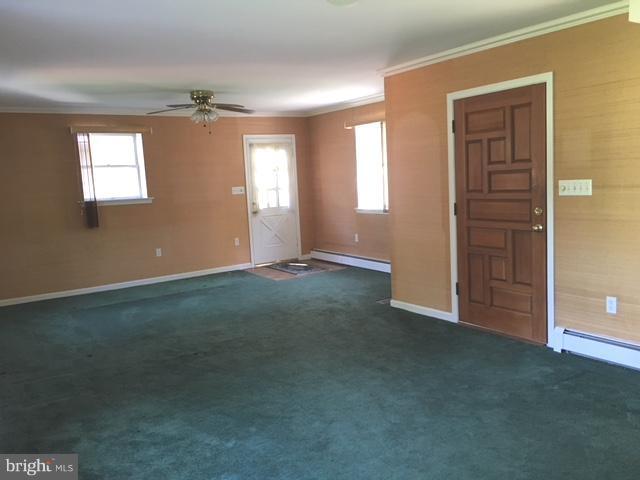 7718 Belair Road Baltimore, MD 21236 - Photo 3 of 29 Living Room