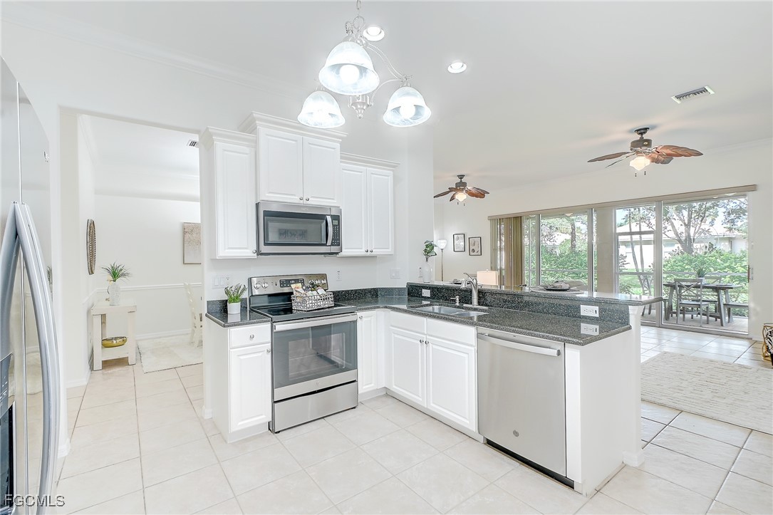 12554 Ivory Stone Loop Fort Myers, FL 33913 - Photo 15 of 39