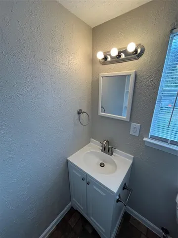 $1,725 | 14207 Cimarron Drive, Balch Springs, TX 75180