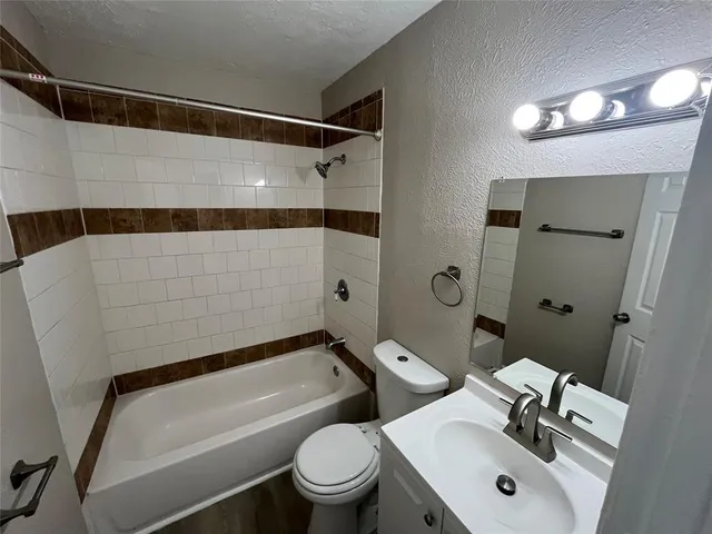 $1,725 | 14207 Cimarron Drive, Balch Springs, TX 75180