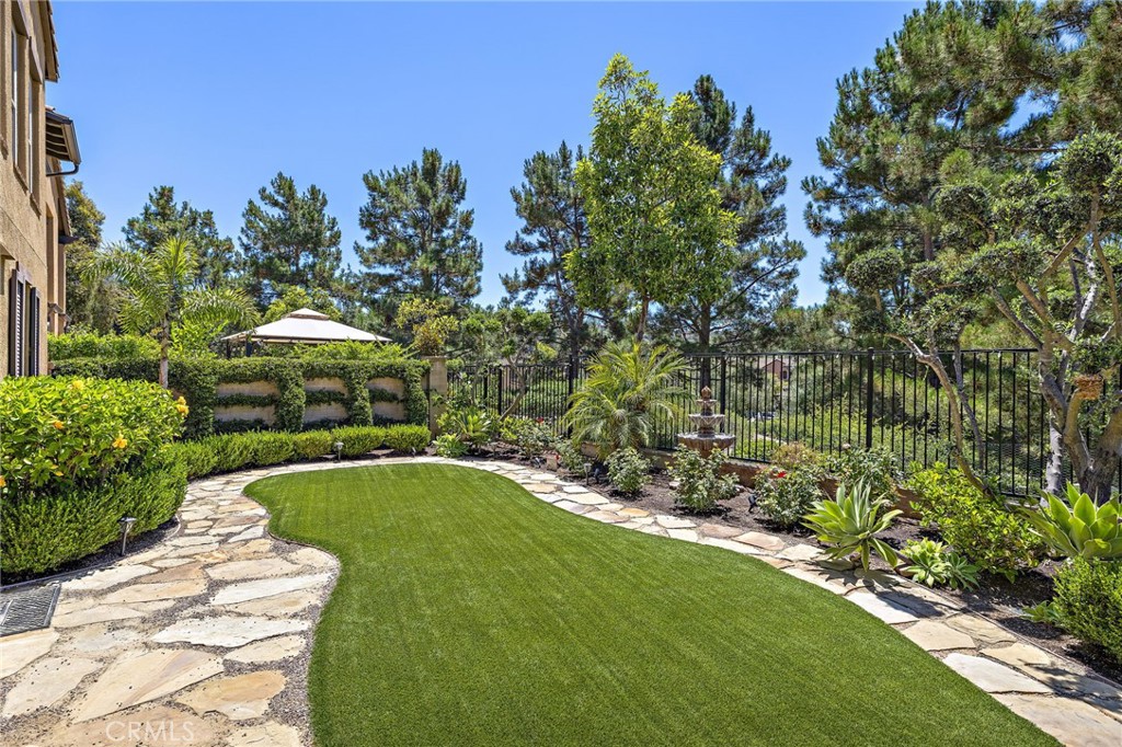 37 Tuscany Ladera Ranch, CA 92694 - Photo 5 of 53